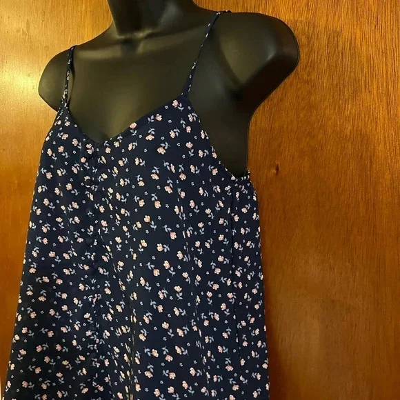 Hippie Rose Blue Floral Sleeveless Blouse - Picture 11 of 16